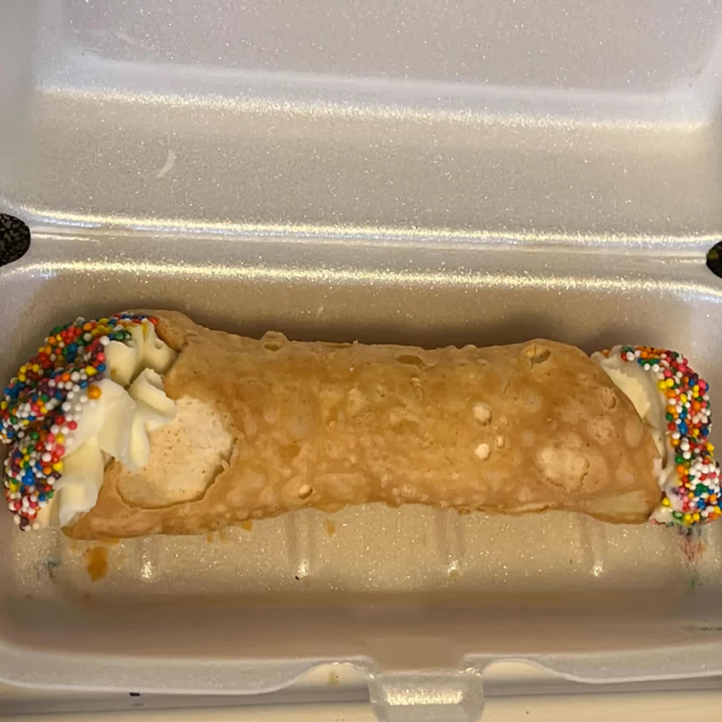 Large Cannoli, Classic